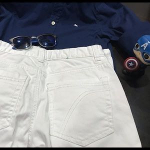United Colors of Benetton/ H&M Bottoms - 2 piece bundle Boys Pants and H&M shirt United Colors of Benetton/ H&M Bottoms - 2 piece bundle Boys Pants and H&M shirt